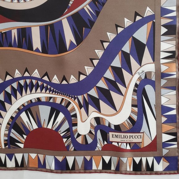 EMILIO PUCCI SCARF MULTI-COLORED PRINT SIGNATURE LOGO SQUARE SCARF 34" - Picture 6 of 12